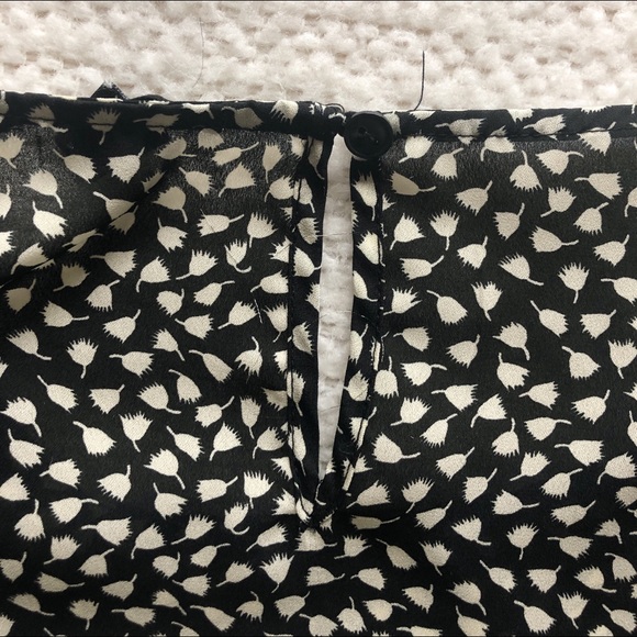 Patterned Forever 21 blouse - Picture 7 of 8
